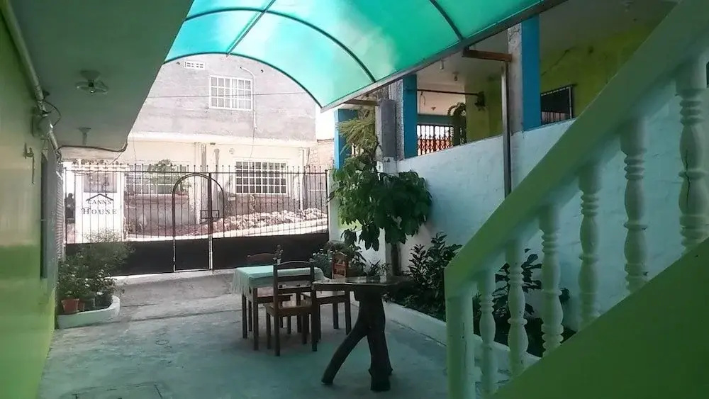 Casa de Huespedes Milena