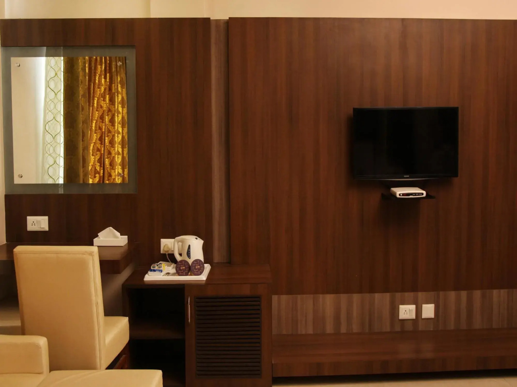 Ajay International Hotel: Фото объекта из Shelterz