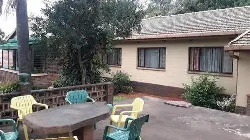 Quadj Guesthouse