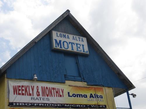 Loma Alta Motel image