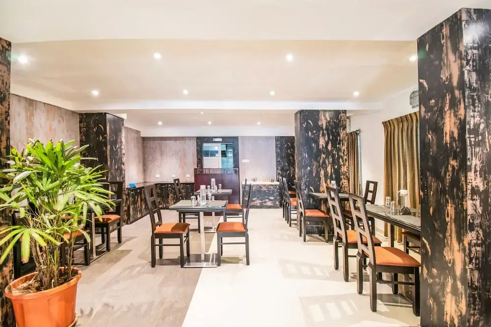 Fabhotel Jansi Deluxe Gandhipuram - Général