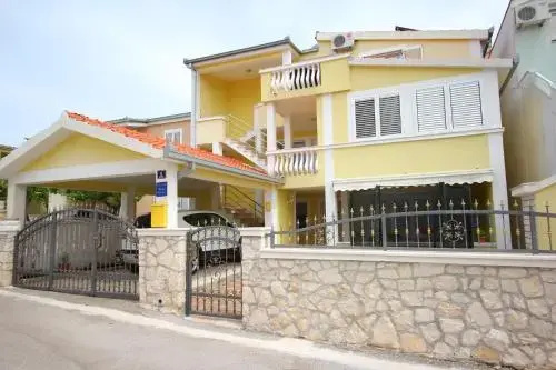 Apartments Gotovac
