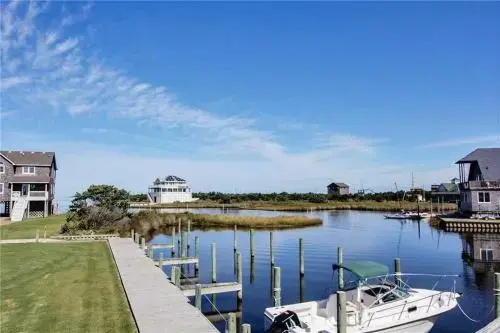 Island Thunder #15 I 4 Br Home