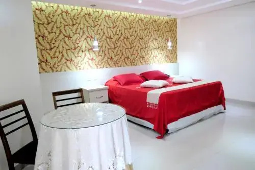 Max Hotel