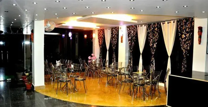 Hotel photo 12