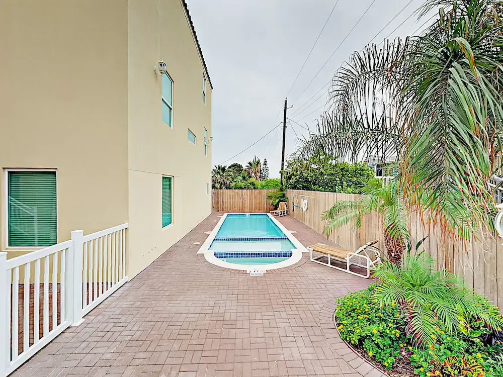 128 E. Amberjack Condo Unit 4