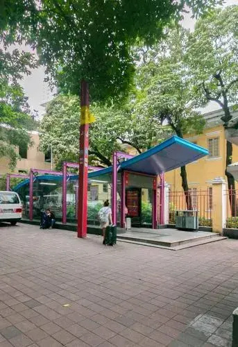 Lu ke boutique homestay no. 00161080 close to changshou road subway station & up and down the nine step street & xiguan gastronomy & sand noodles
