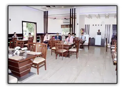 Hotel photo 13