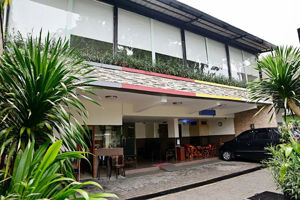 ZenRooms Benhil Pejompongan