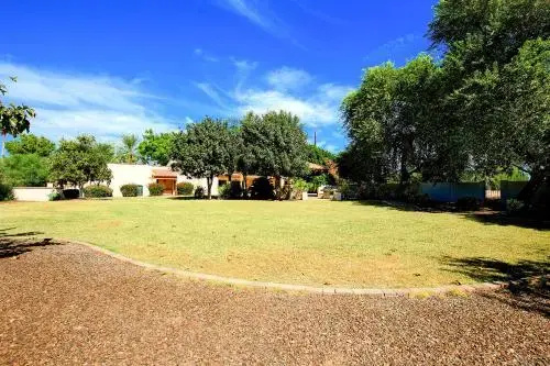 7551 E Jackrabbit Road Home