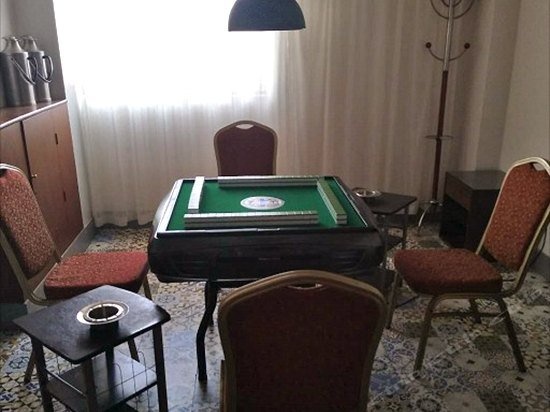 Yuhua Hotel