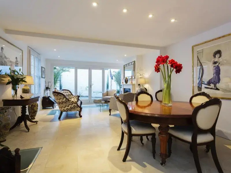 Veeve Luxurious 4 Bed 4 Bath Home In The Heart Of Hampstead