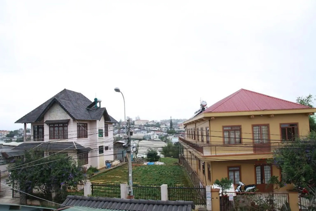 Vivian's House