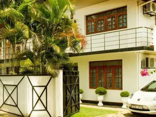Barcode Residence Negombo