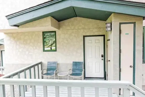 135 Carriage Way Home Unit 15