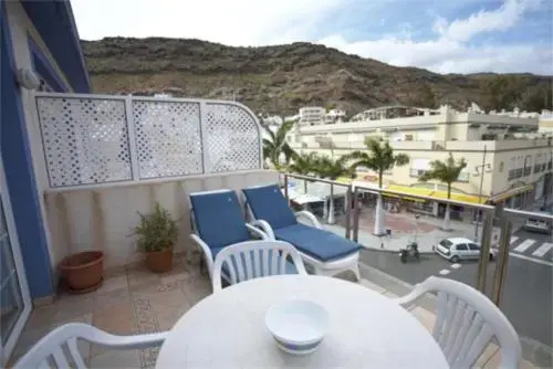 Balcony & Terrace