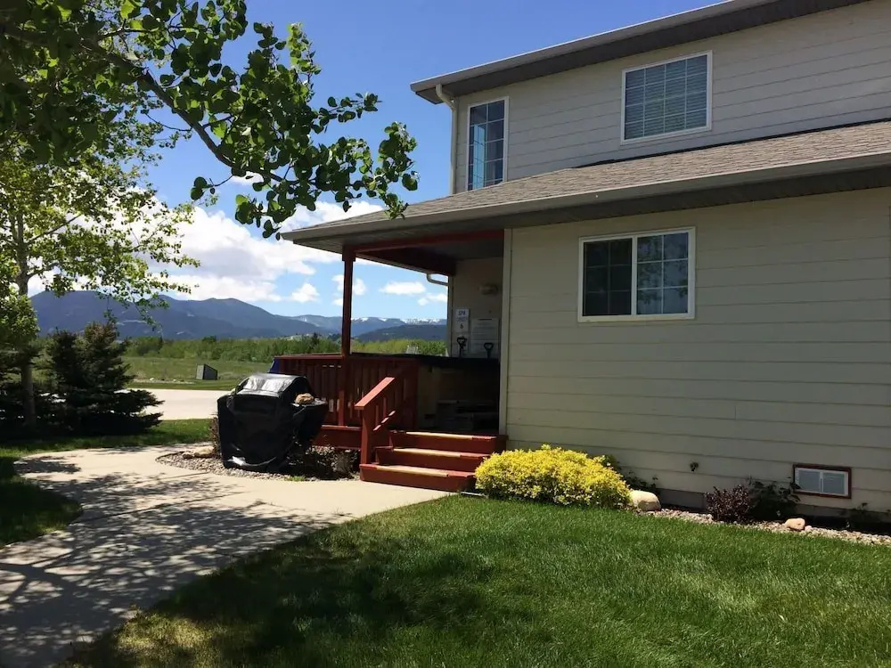 Red-lodge-retreat