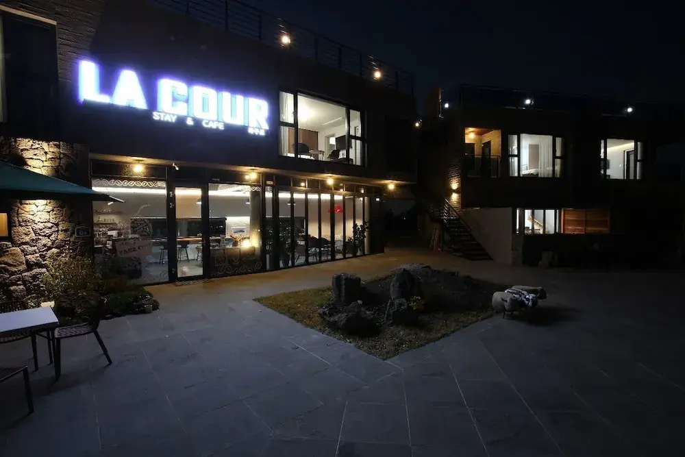 Jeju la Cour Pension