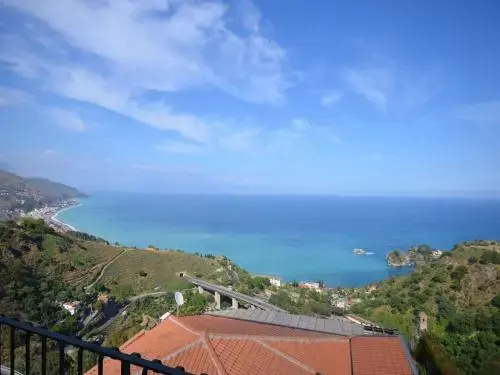 Beach & Waterfront