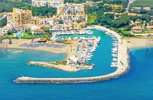 Beach & Waterfront