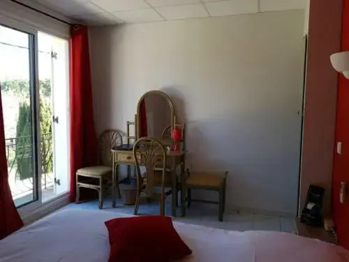 Voir la photo 3 — Carry Hotel