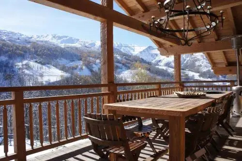 Balcony & Terrace
