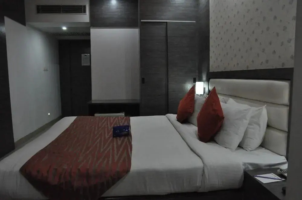 OYO Premium Gwalior City Centre - Général