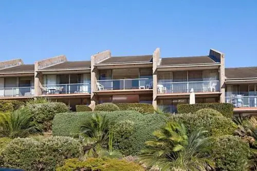 10/130 Lighthouse Rd, Byron Bay - James Cook Apartments