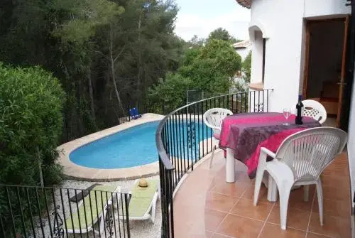 Balcony & Terrace
