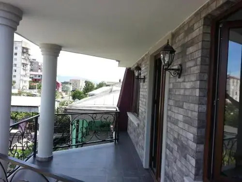 Image 4
