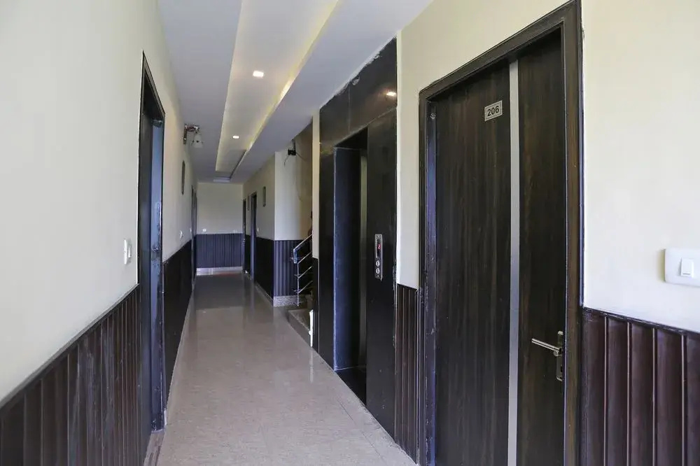 Hotel photo 12