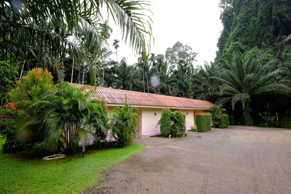 Parattha Resort