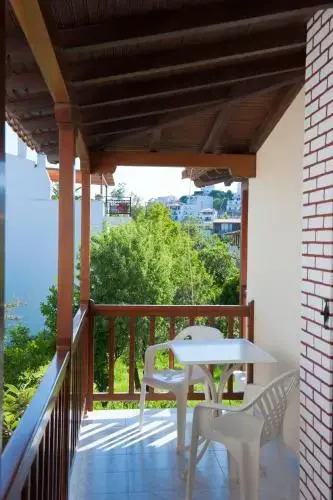 Pansion Matoula  - pic #3