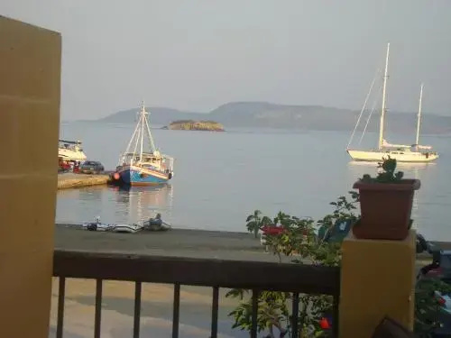 Beach & Waterfront