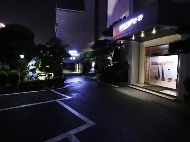 Goodstay Sky Motel