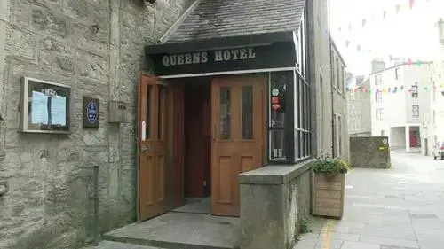 The Queen's Hotel