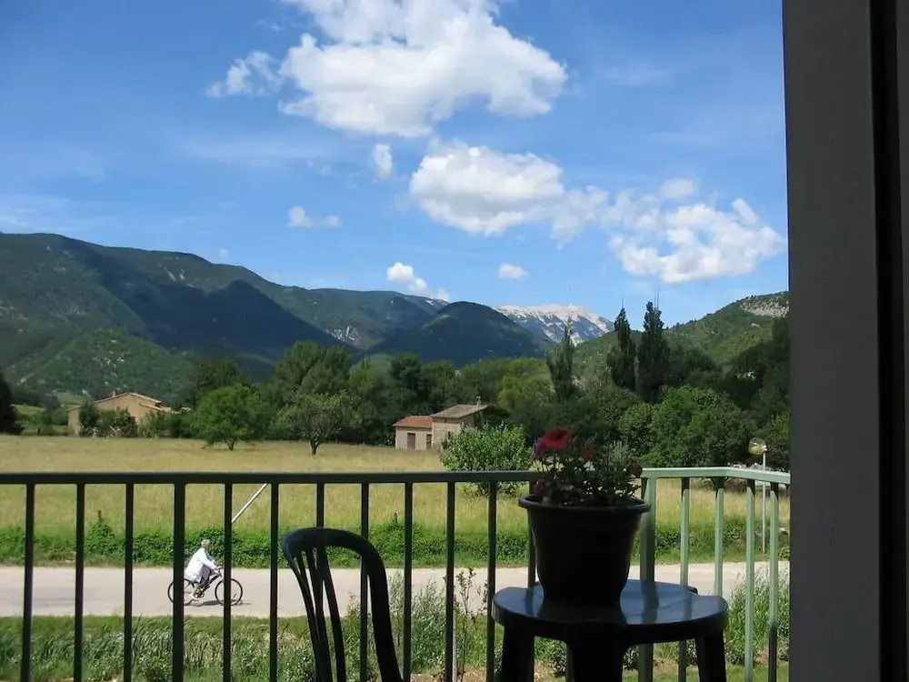 Balcony & Terrace