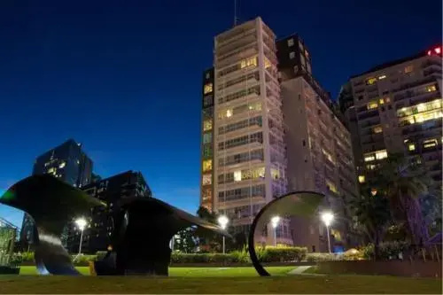 Luxuries CBD Apartment with Views - фото 8