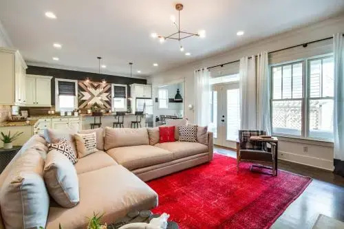 3Br High End 12South Home by RedAwning