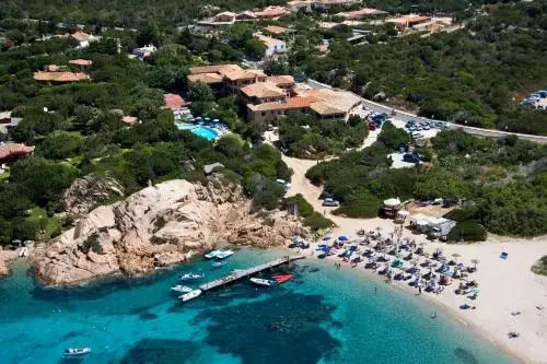 Beach & Waterfront