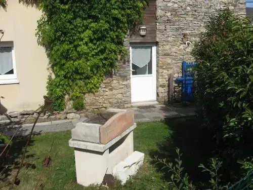 Voir la photo 4 — Le Champs du Lys