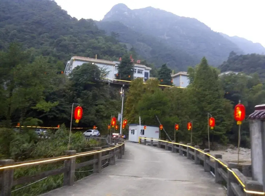 Yujing Hotel - Général