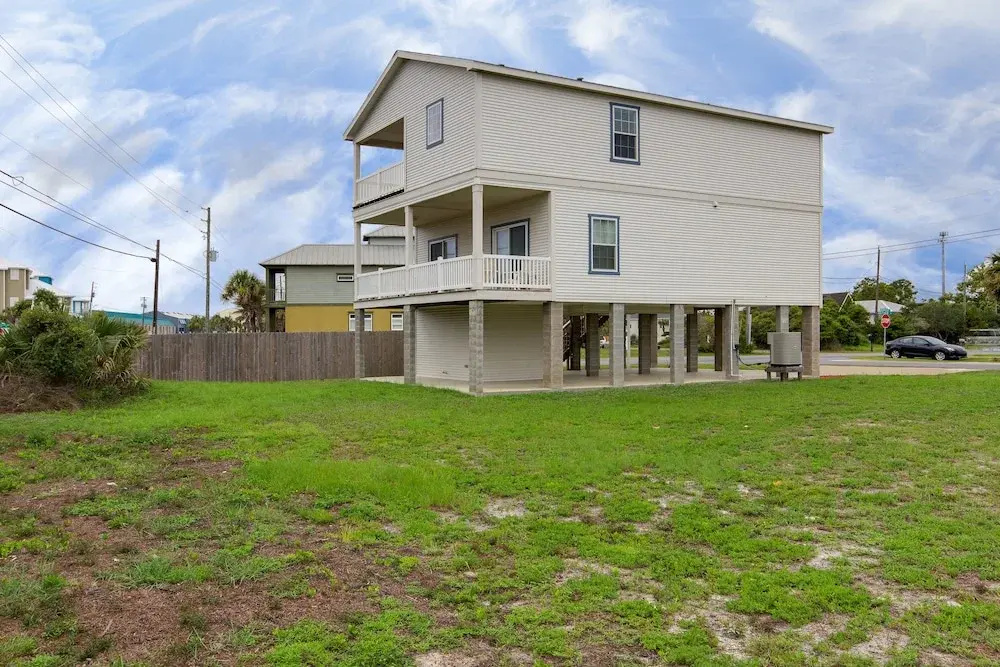 20 Gulf View Drive Summer Dayz - Four Bedroom House