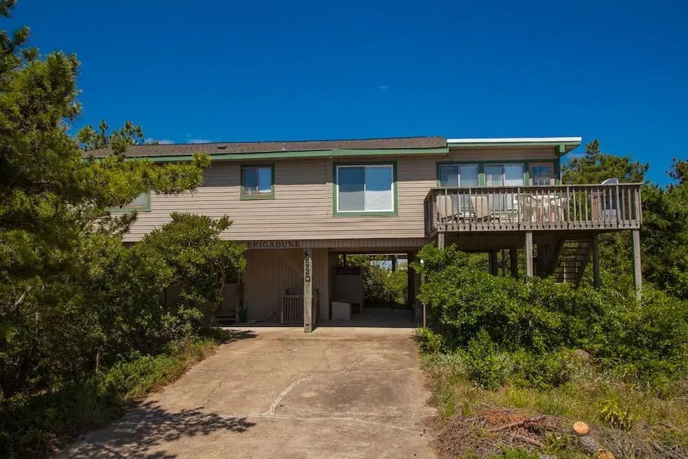 Brigadune - 4 Br Home