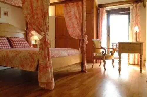 Voir la photo 3 — La Fauconnerie Du Roy