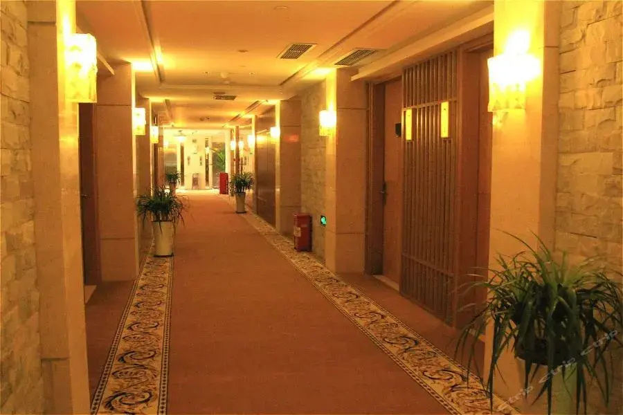 Hotel photo 12