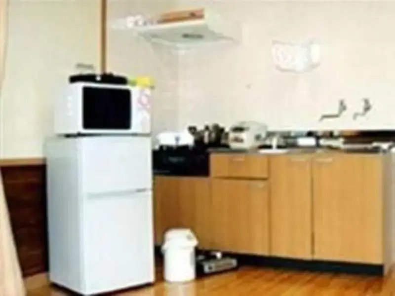Food & Beverage