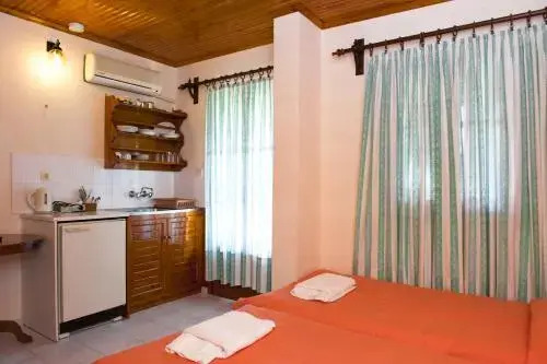 Pansion Matoula  - pic #6