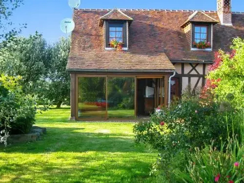 Holiday Home Rue des Landes