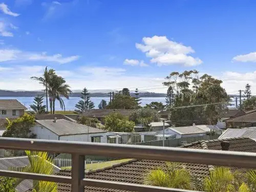 Mcgirr Penthouse Apartment